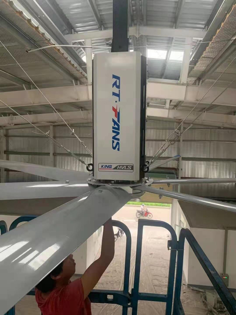 高大型空間降溫使用什么設備好，有沒有推薦的設備